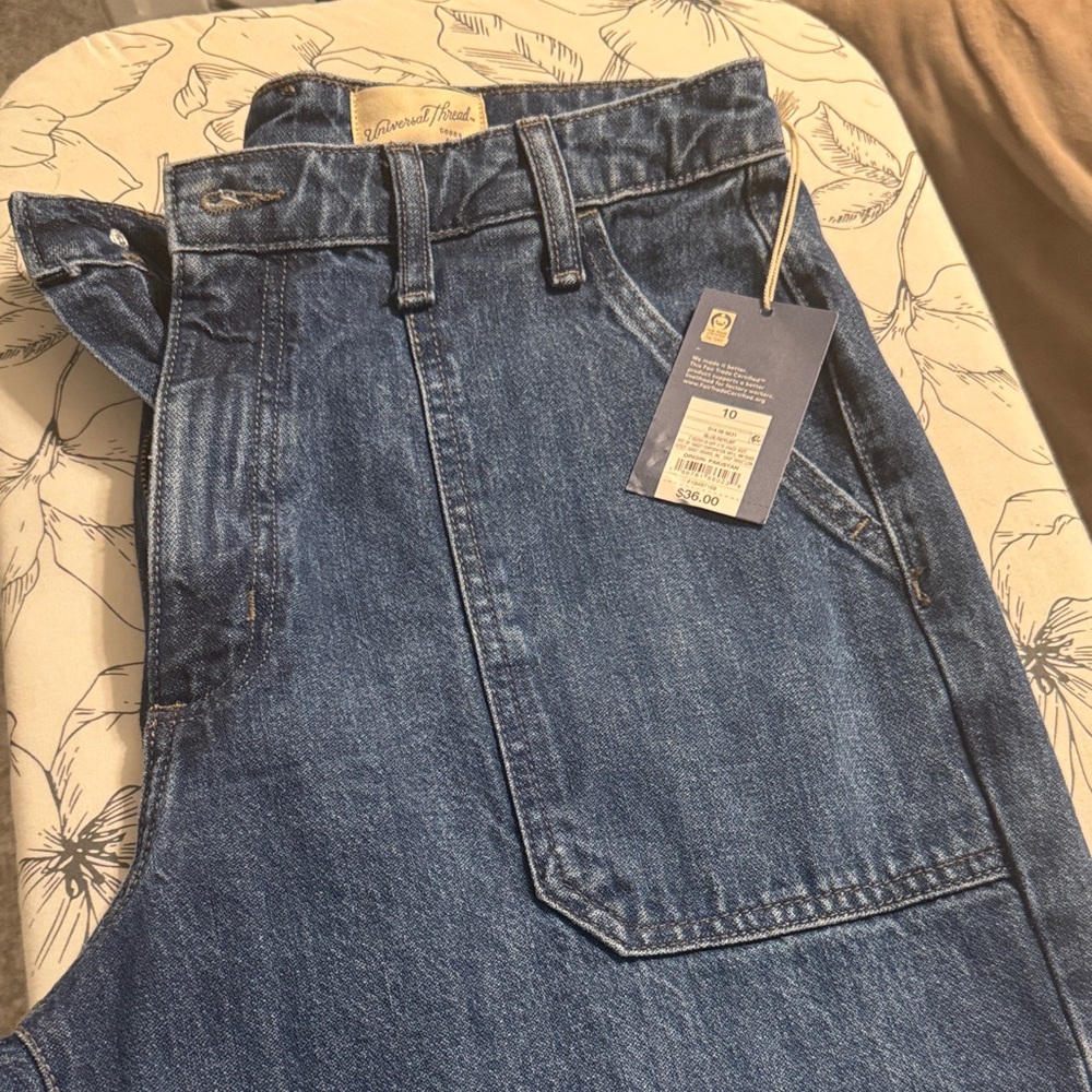 Universal Thread Classic Blue Jeans